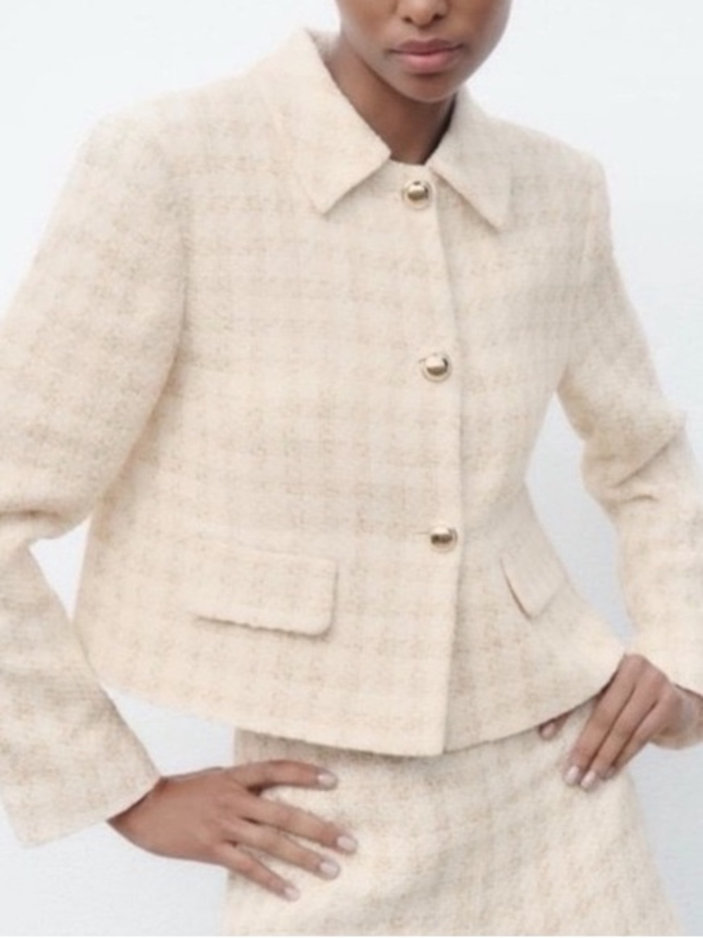 Zara‎ Cream & Metallic Textured Tweed Cropped Button Front Blazer Size Medium